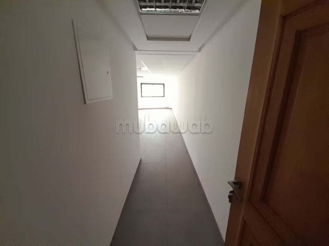مكتب ٦٨م٢ للإيجار في مراكش — Photo 9