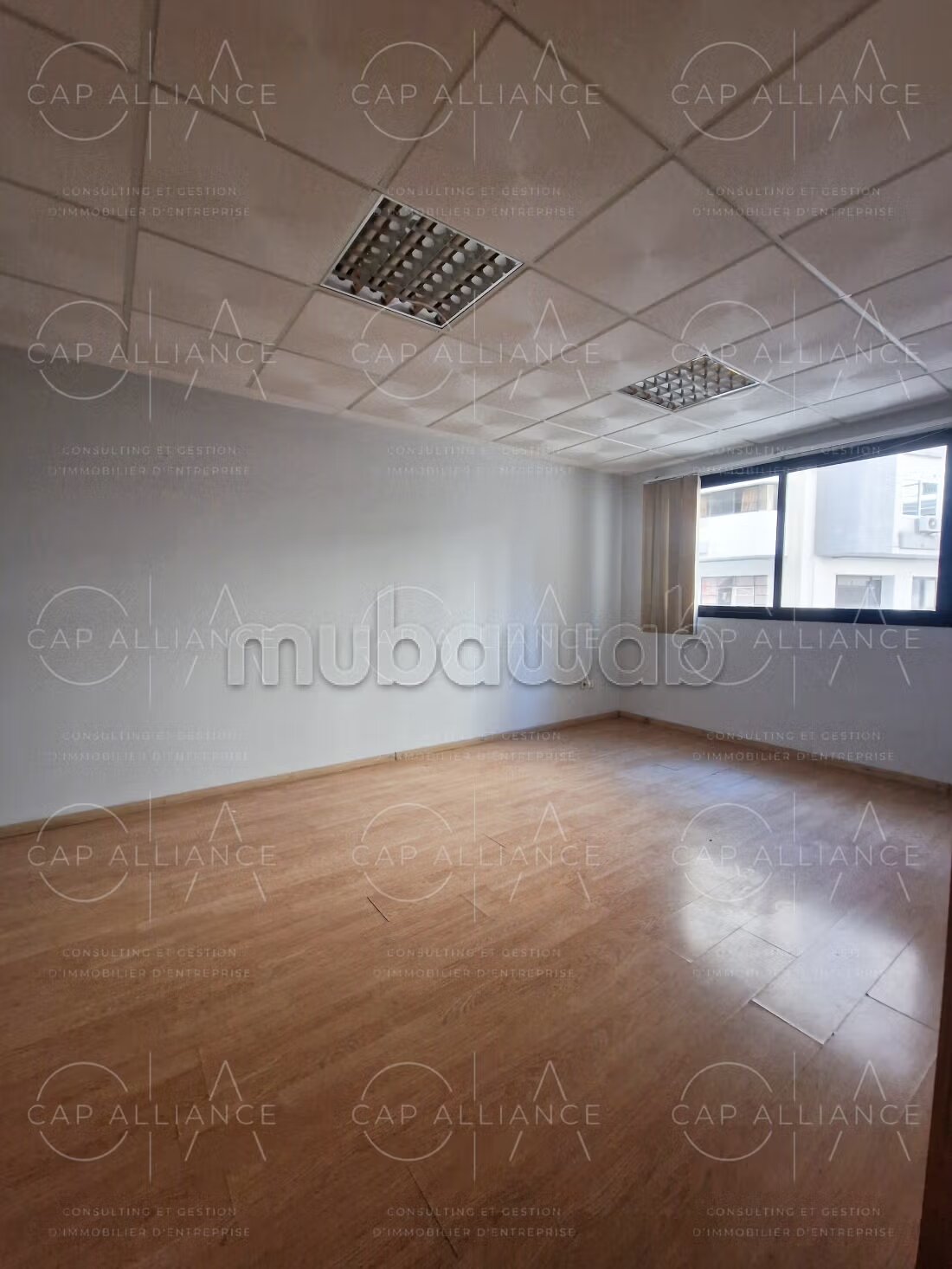 Bureau 75 m² à vendre à Tanger — Photo 86