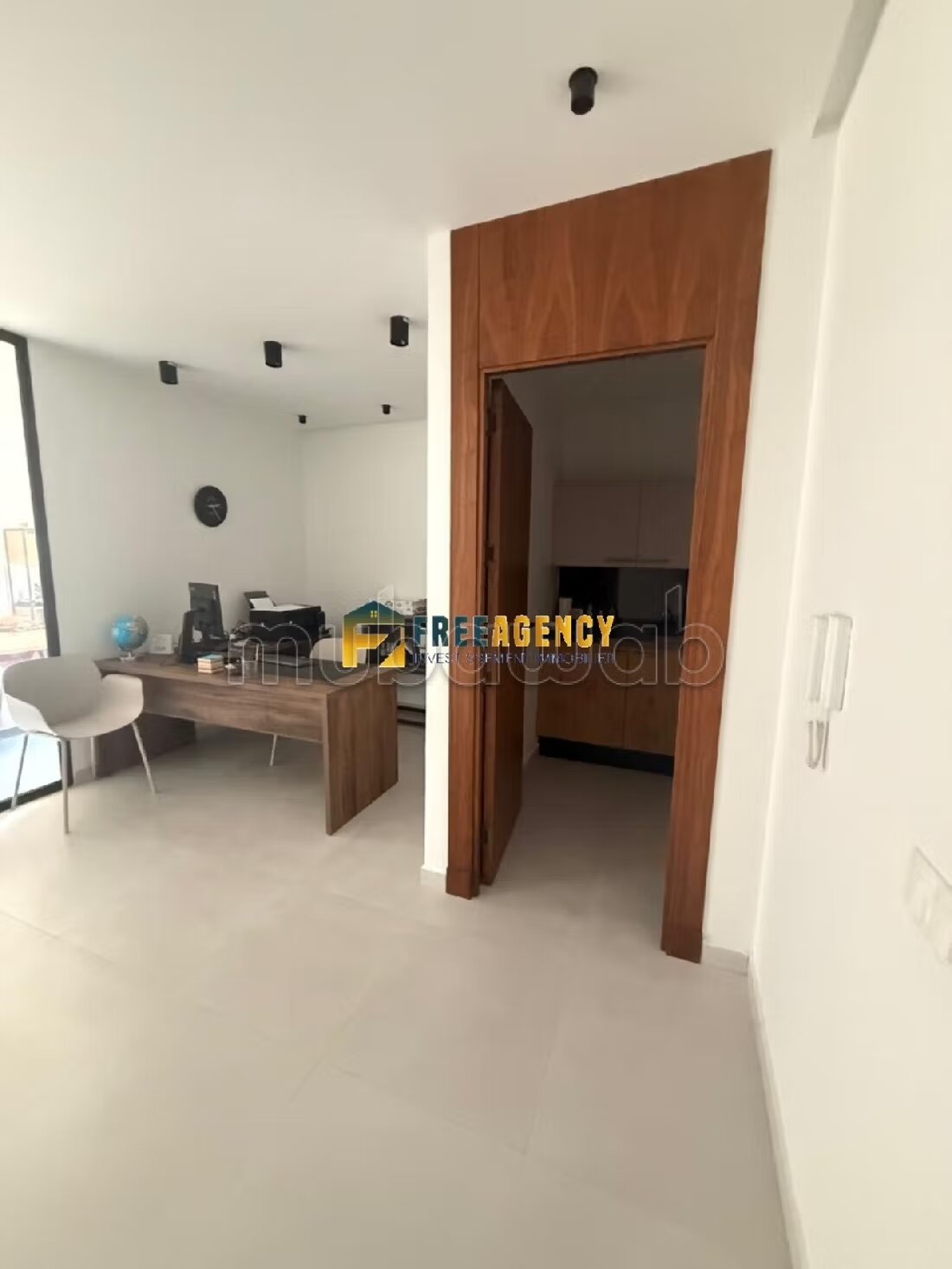 Bureau 75 m² à vendre à Tanger — Photo 187