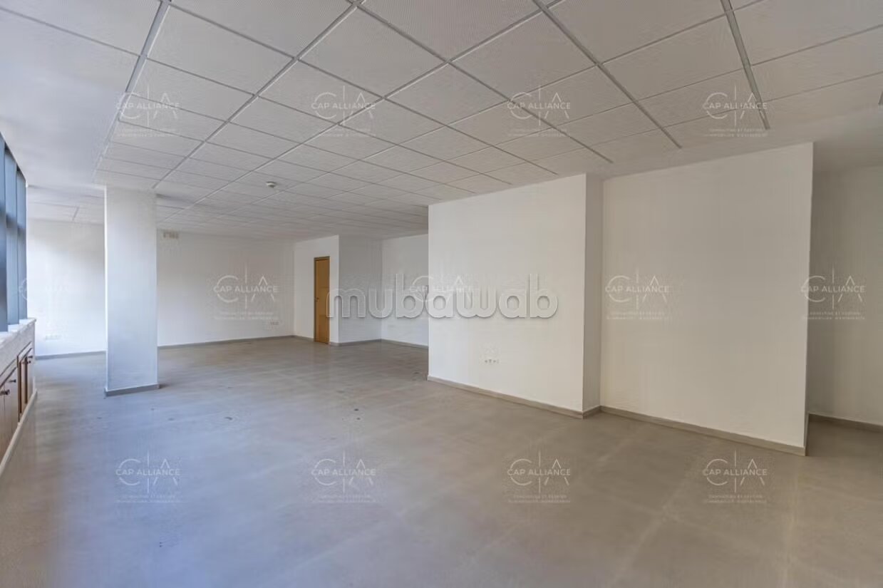 Bureau 75 m² à vendre à Tanger — Photo 200