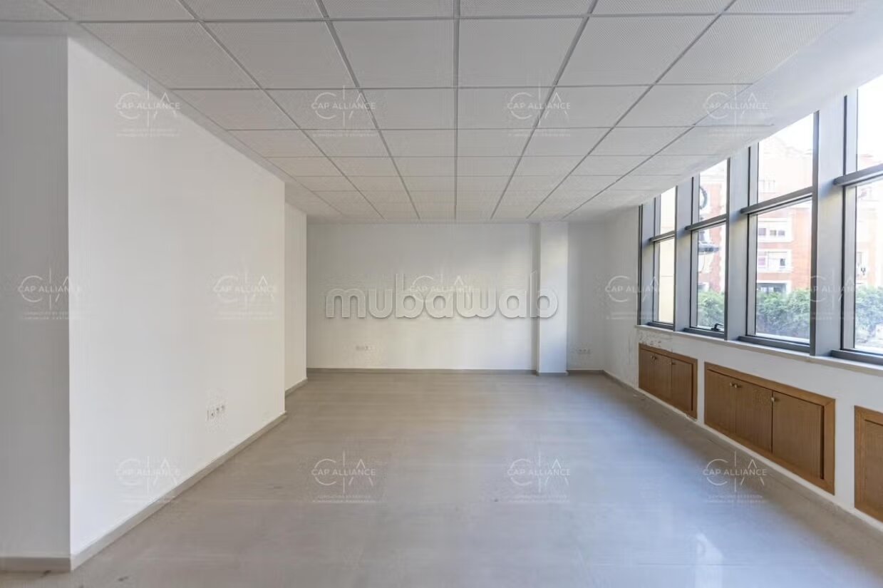 Bureau 75 m² à vendre à Tanger — Photo 201