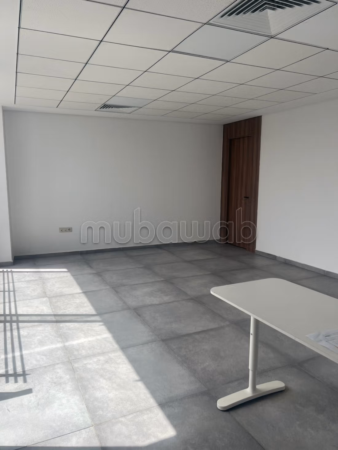 Office 51 m² for rent in Casablanca — Photo 4