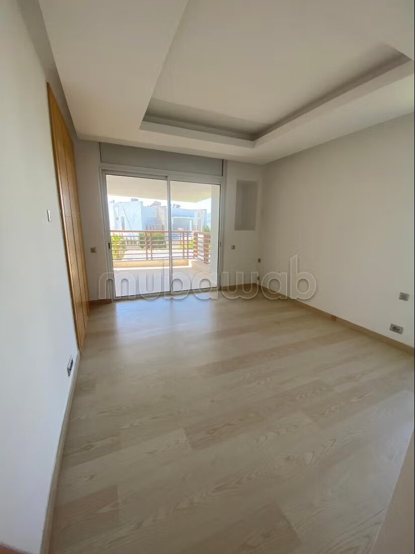 فيلا فاخرة 350 م² للإيجار في الدار البيضاء — Photo 28