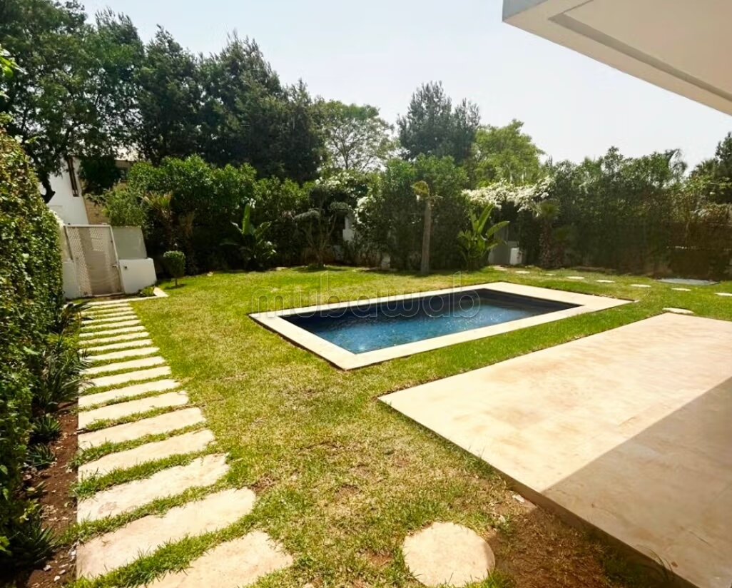 Twin Villa 320 m² for Rent in Bouskoura, Casablanca — Photo 2