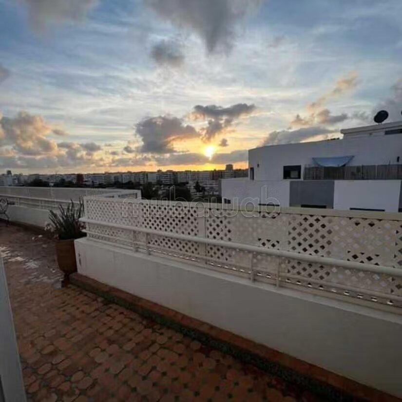 Apartment 189 m² for Rent in Casablanca — Photo 4