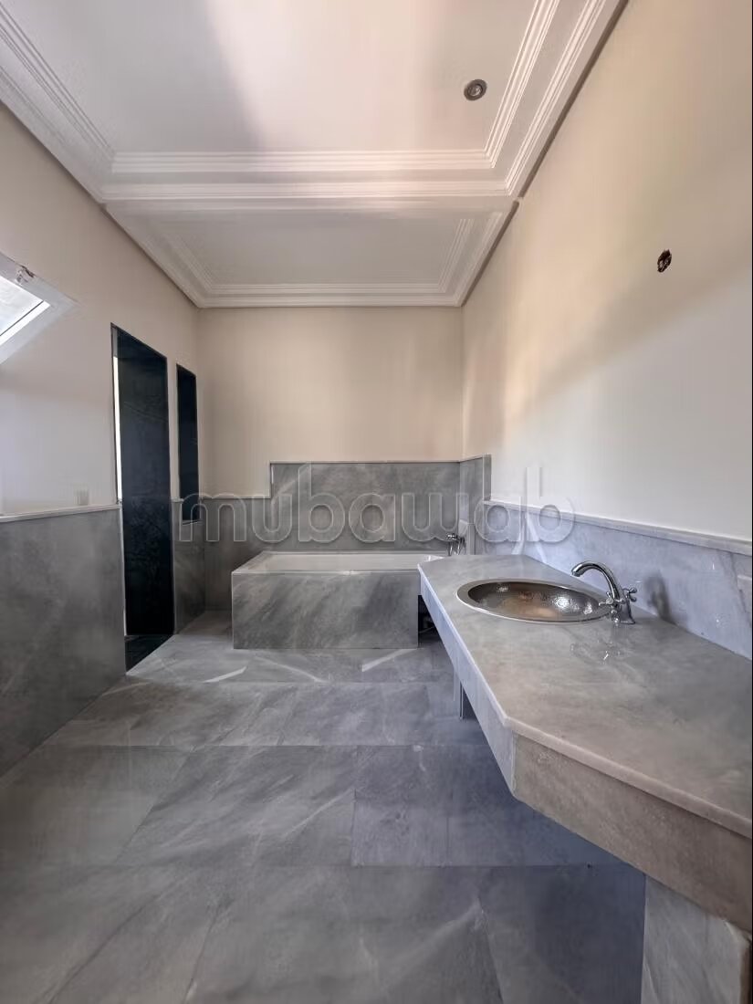 Villa 300 m² for rent in Tangier (Jebel Kbir) — Photo 14
