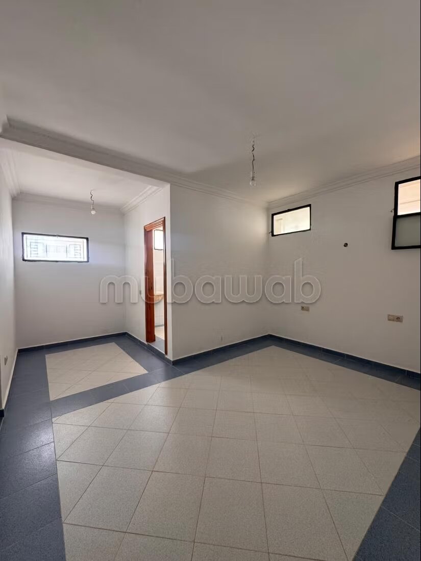 Villa 300 m² for rent in Tangier (Jebel Kbir) — Photo 19