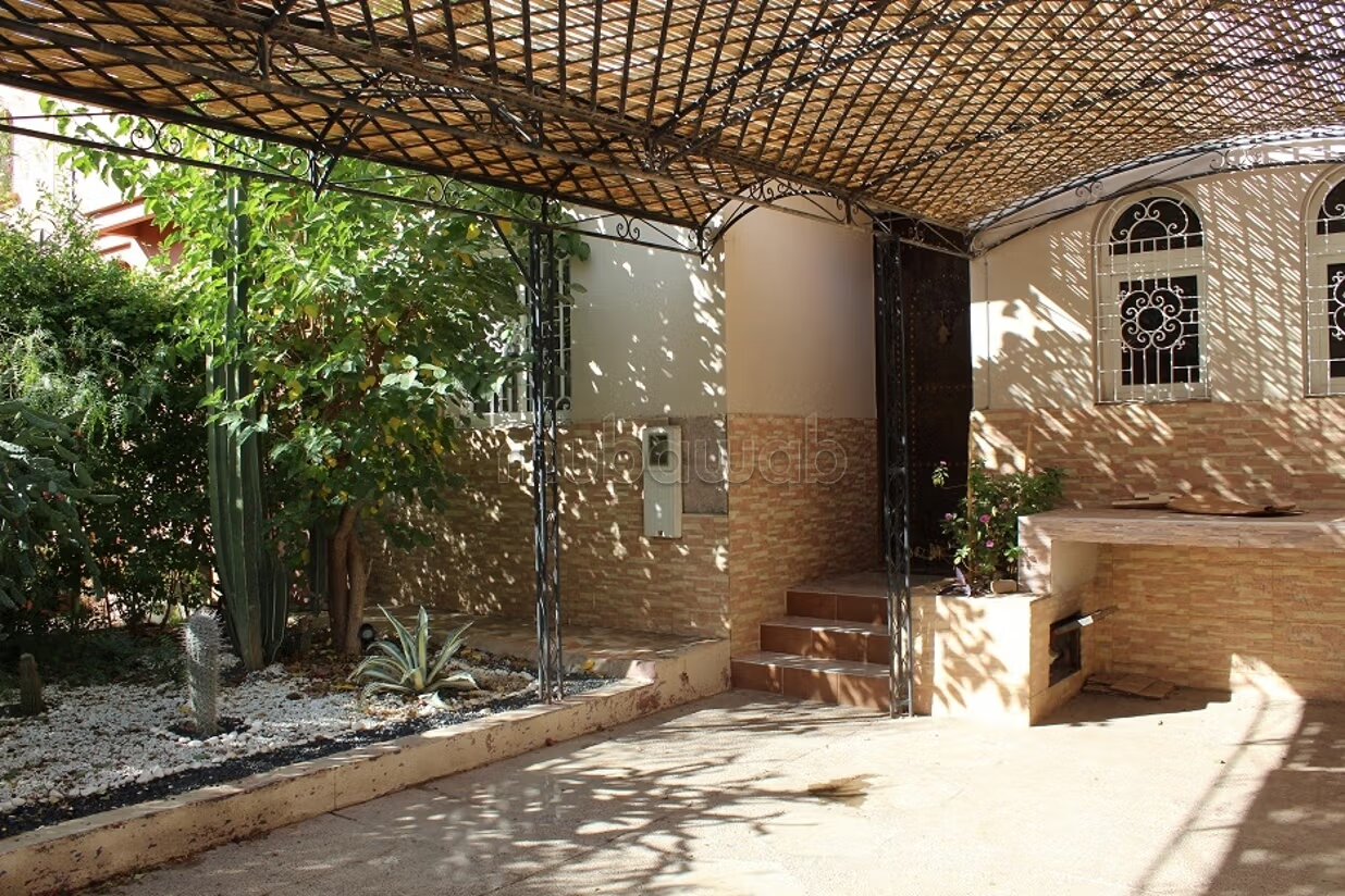 City Villa 140 m² for Rent in Marrakech — Photo 2