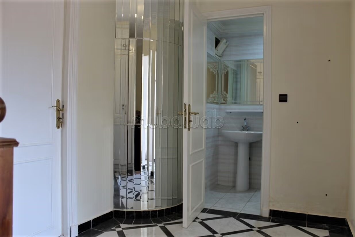 City Villa 140 m² for Rent in Marrakech — Photo 21