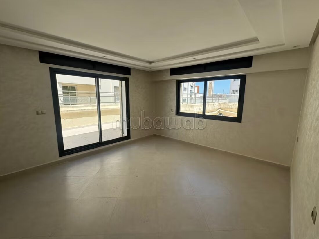 100m² Apartment for Rent in Tangier - Iberia — Photo 4