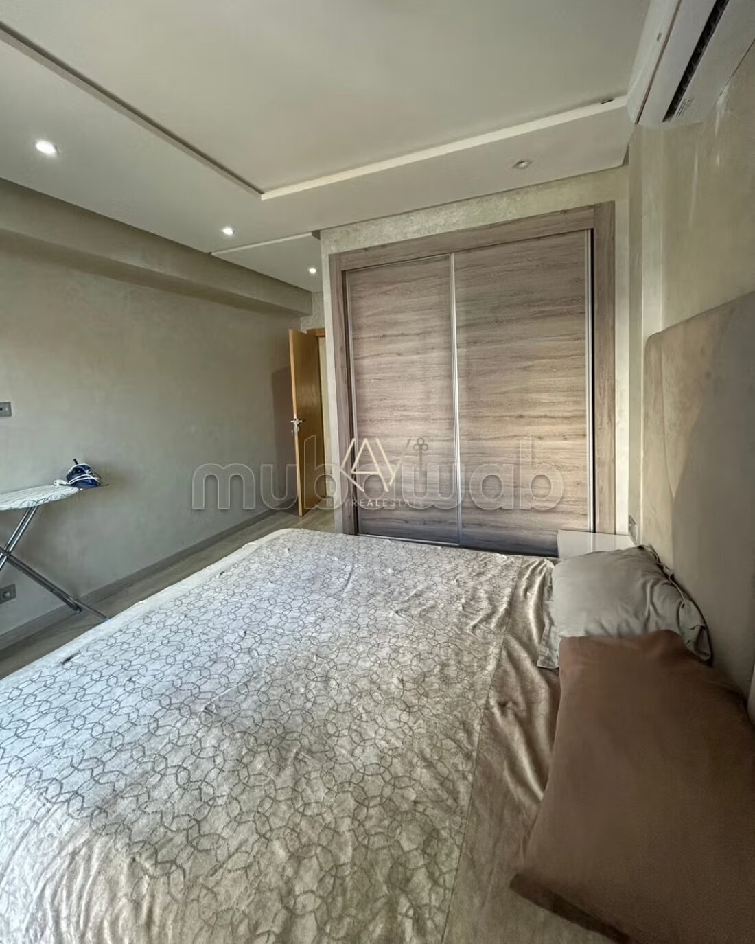 Appartement 130 m² à louer à Tanger - 3 chambres — Photo 8