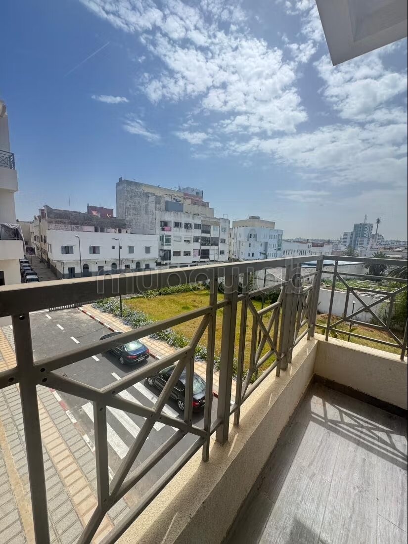 Appartement 130 m² à louer à Rabat — Photo 5