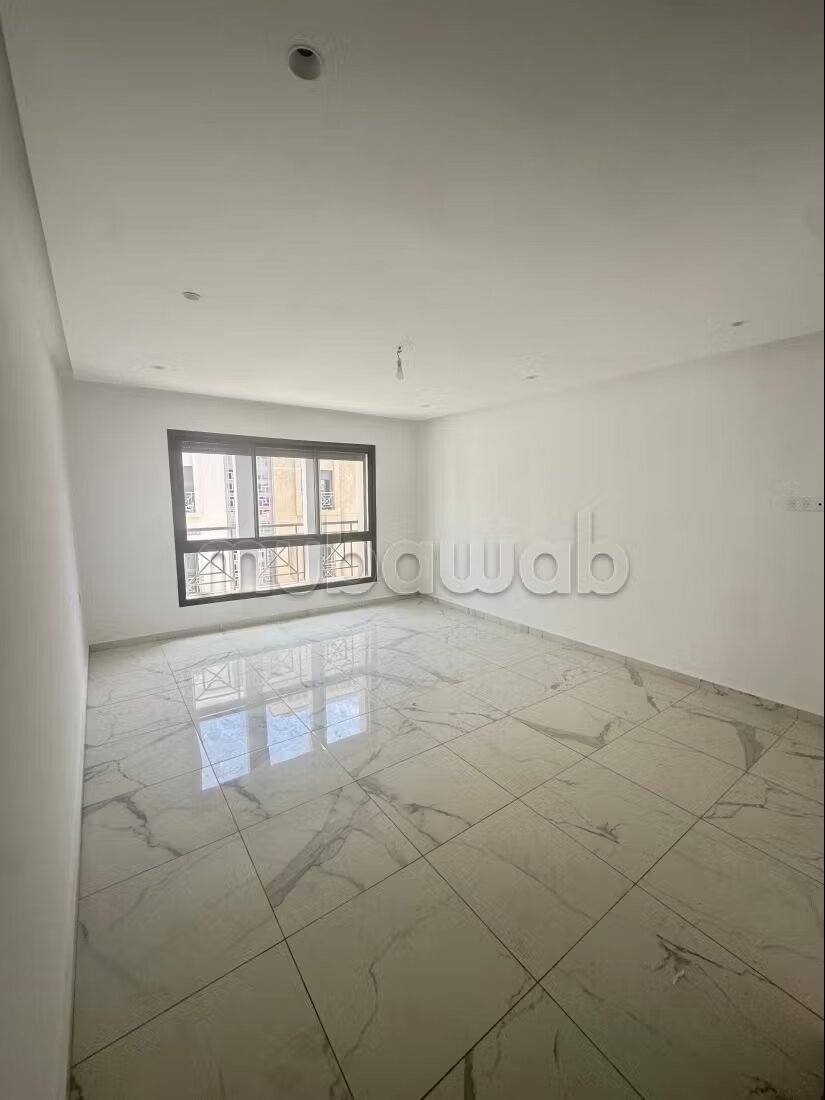 Appartement 130 m² à louer à Rabat — Photo 8