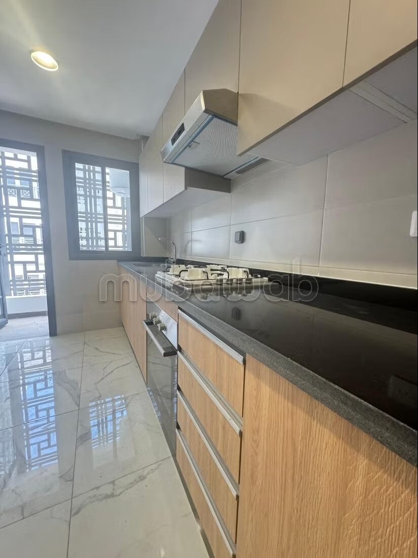 Appartement 130 m² à louer à Rabat — Photo 24