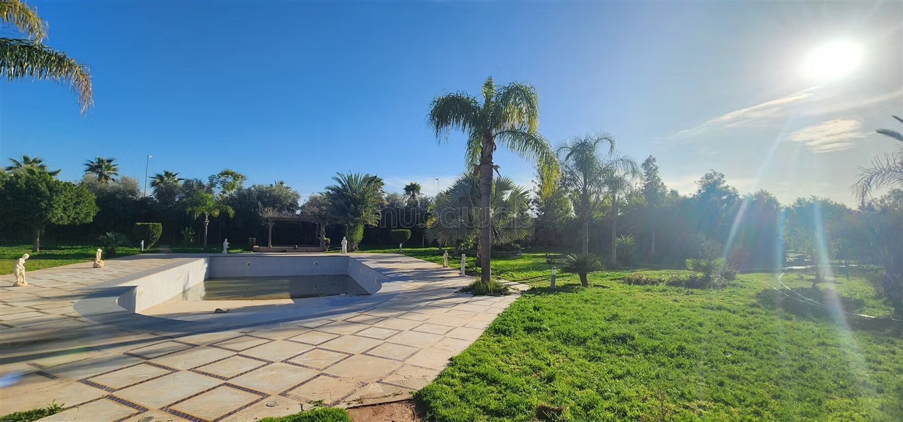 Villa 1572 m² for Sale in Marrakech — Photo 5