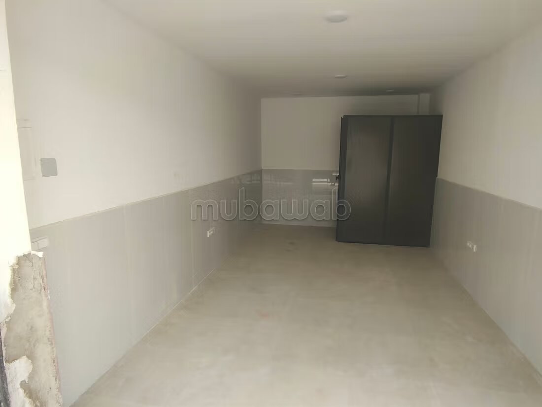 Bureau 24 m² à louer à Rabat — Photo 9