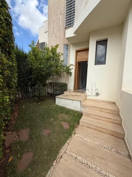 Villa 400 m² for rent in Dar Bouazza, Casablanca — Photo 13