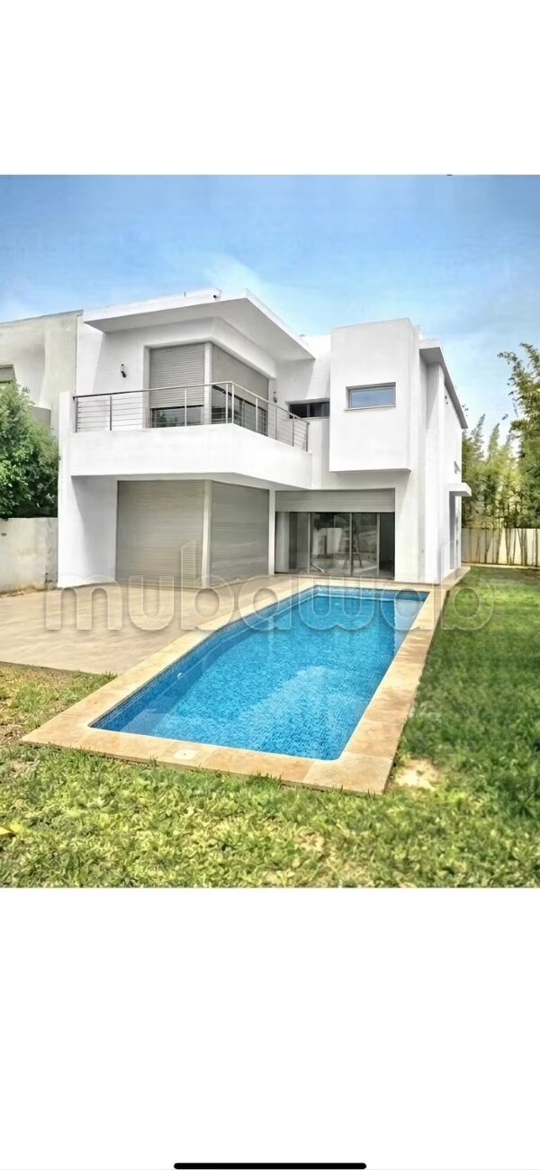 Luxury Villa 340 m² for Rent in Casablanca — Photo 9