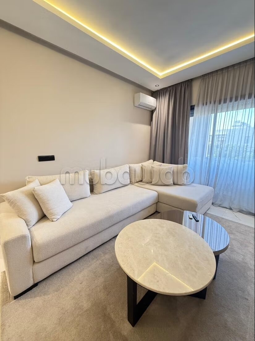 Appartement 95 m² à louer à Tanger (Tanja Balia) — Photo 11