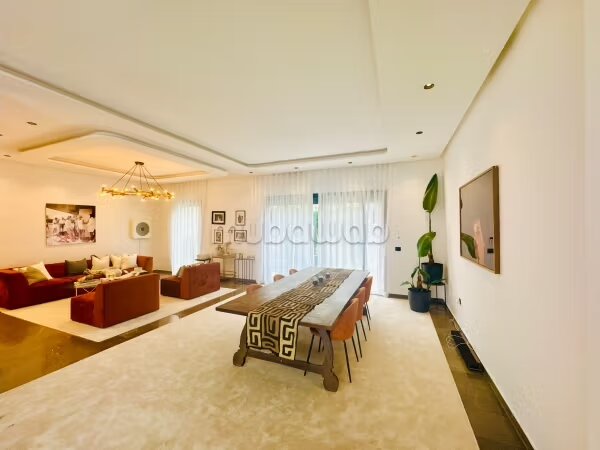Villa 400 m² à louer à Ain Diab — Photo 6