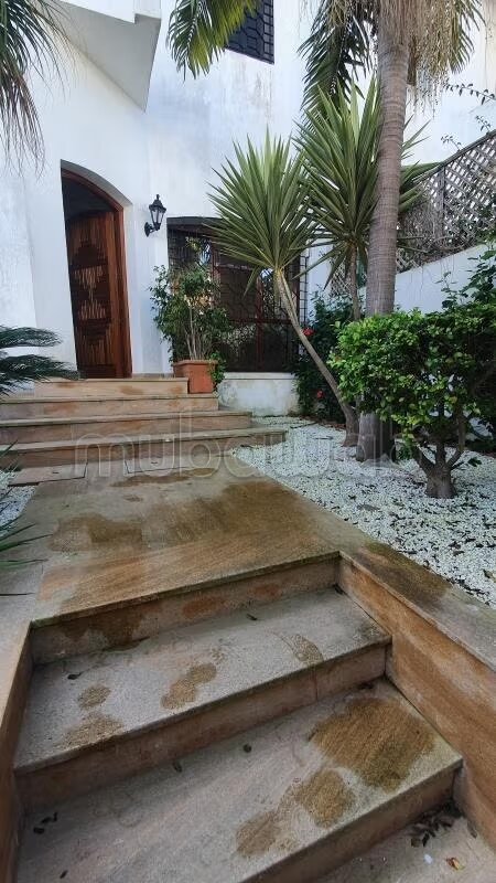 Villa 400 m² à louer à Ain Diab — Photo 7