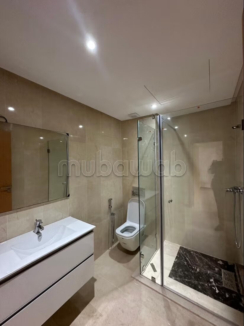 Appartement 143 m² à louer à Casablanca (à côté de la plage Mannessmann) — Photo 14