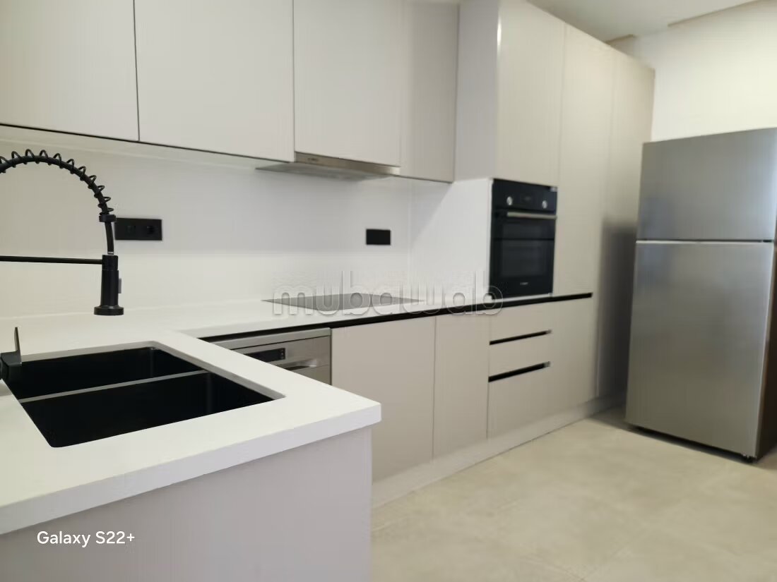 Appartement 170 m² à louer à Souissi — Photo 26