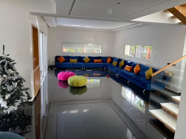 فيلا معاصرة 300 م² للإيجار في الرباط (سكيرات) — Photo 56