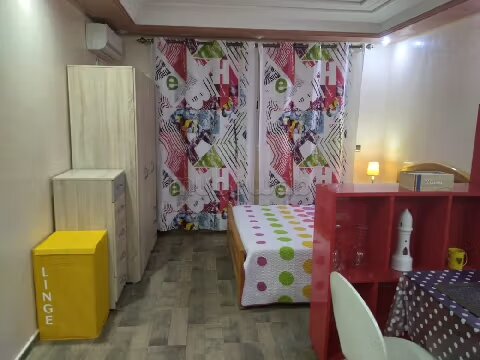 شقة 100 متر مربع للإيجار في الرباط — Photo 29