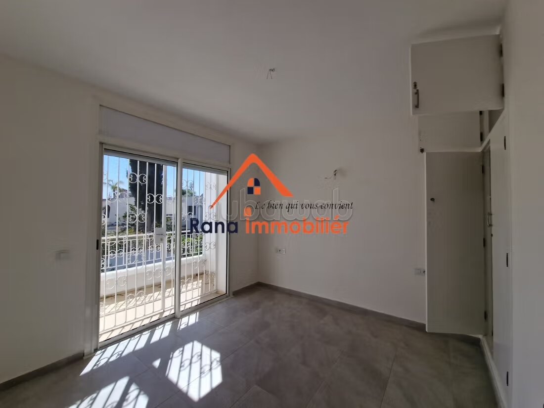 فيلا 600 م² للإيجار في الرباط (حي هاي رياض) — Photo 47