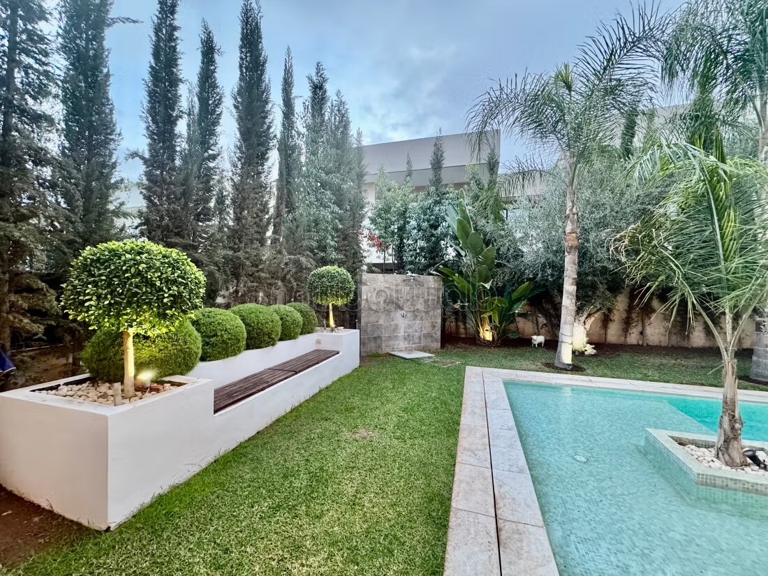 فيلا فاخرة 300 م² للايجار في مراكش (طريق تاهناوت) — Photo 27