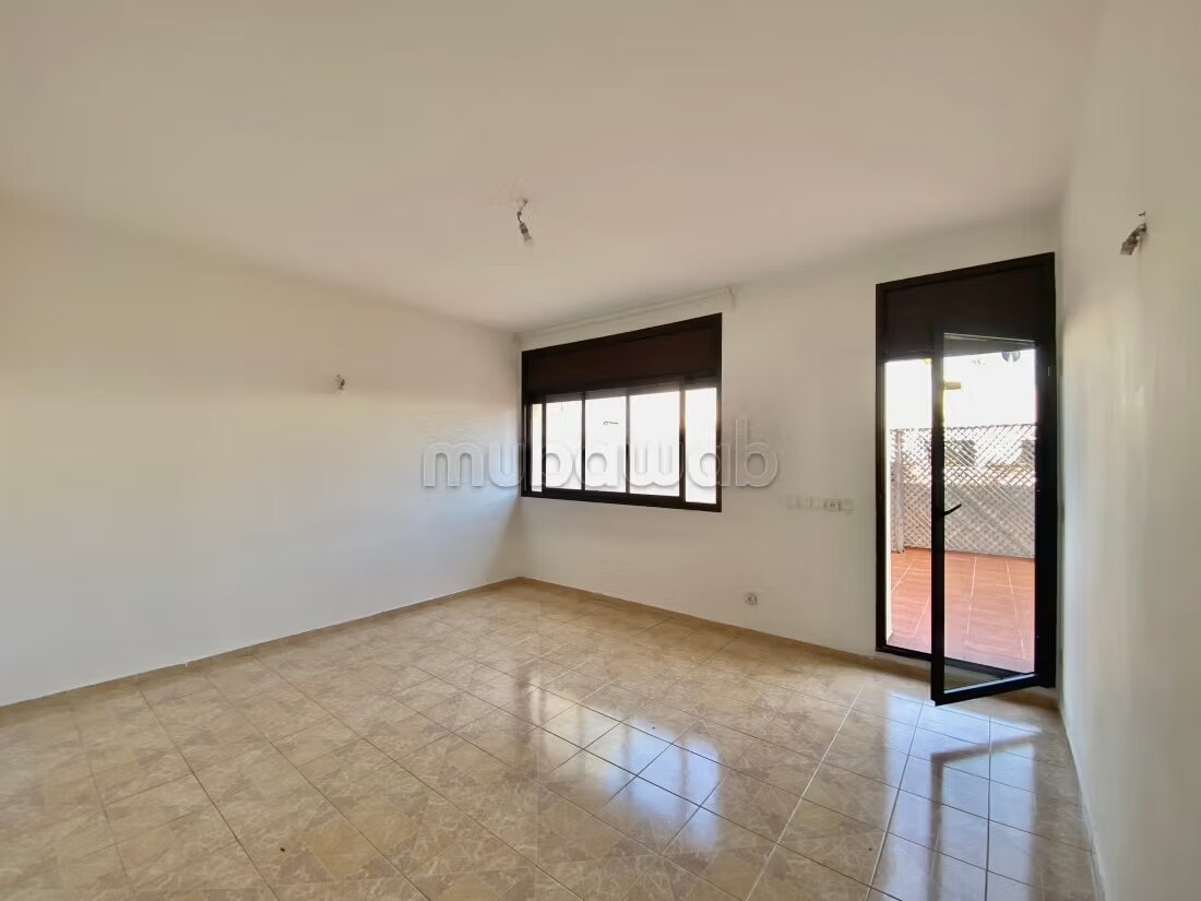 Apartment 130 m² for rent in Rabat (Agdal) — Photo 4
