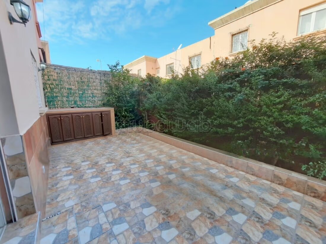 Villa 200 m² for rent in Marrakech — Photo 4