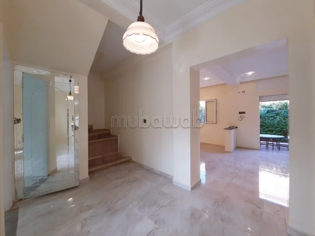 Villa 200 m² for rent in Marrakech — Photo 40