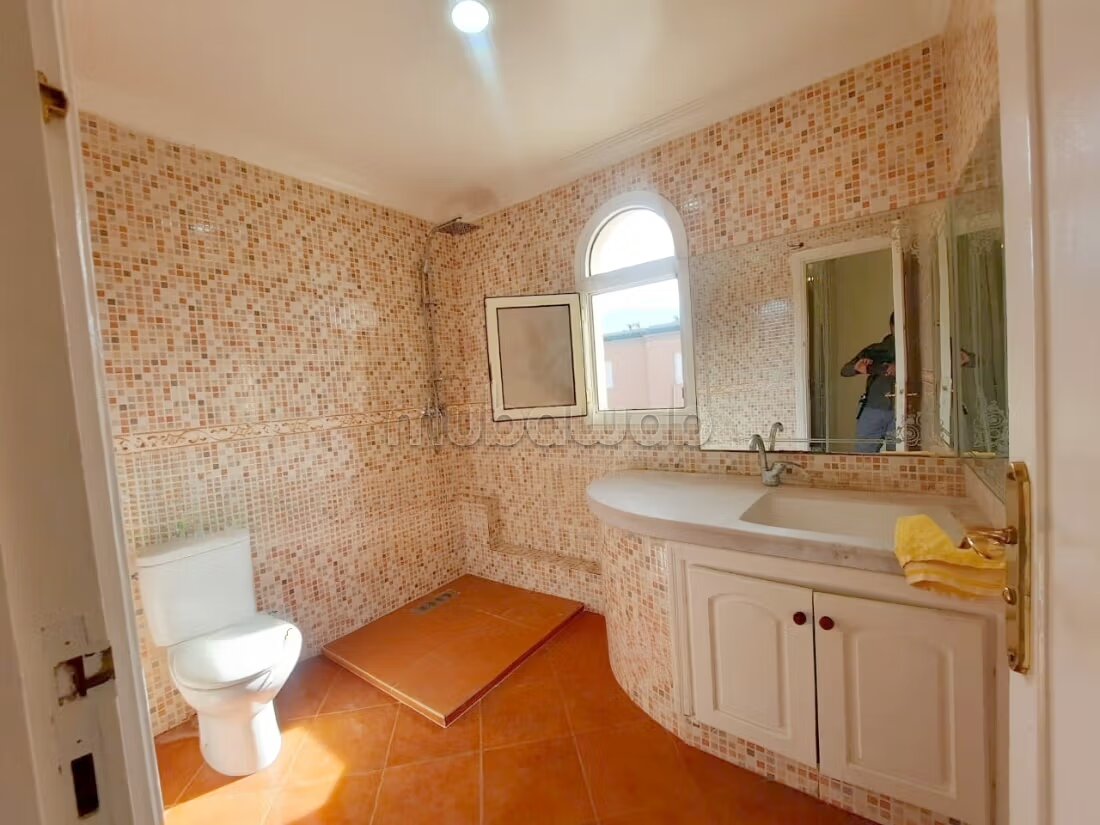Villa 200 m² for rent in Marrakech — Photo 41