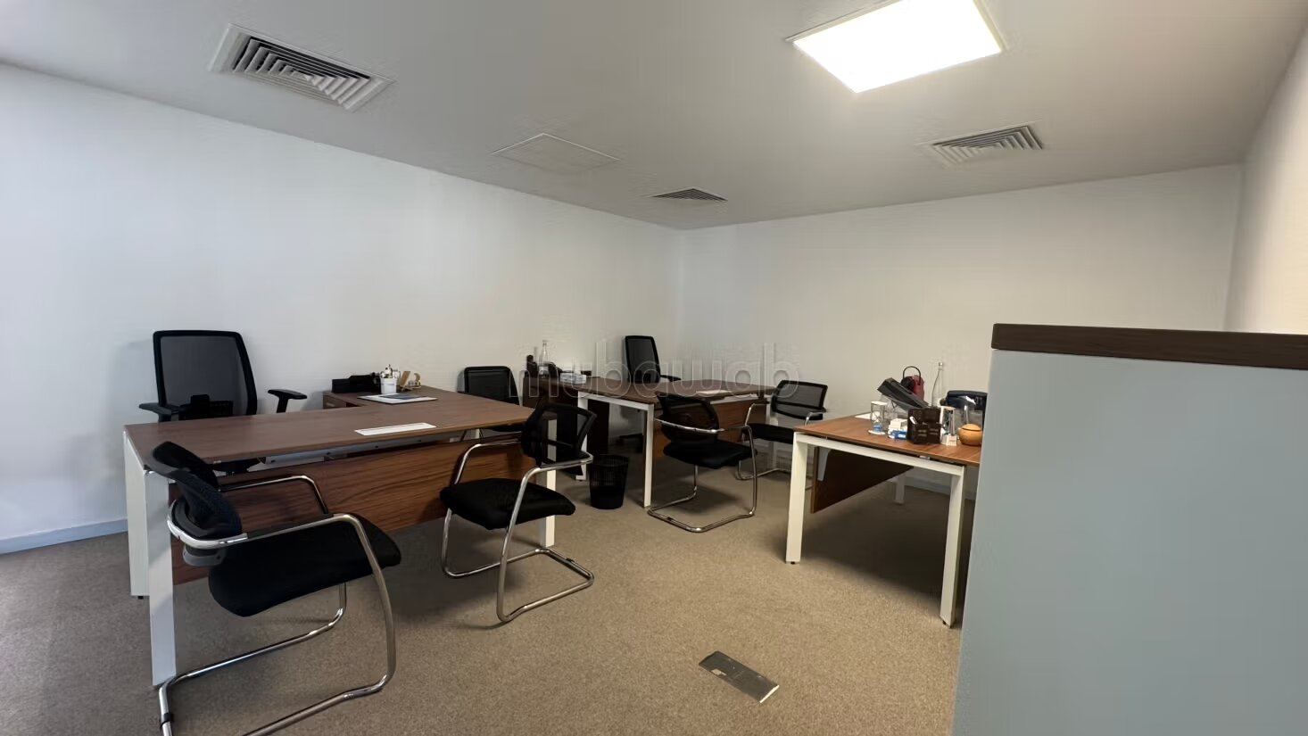 Office 300 m² for Rent in Casablanca — Photo 14