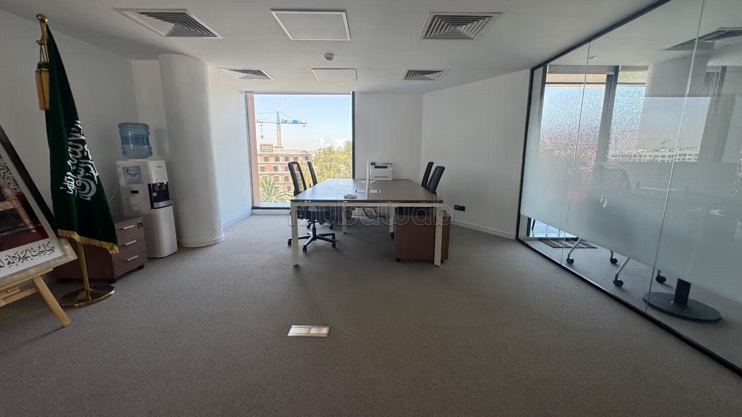 Office 300 m² for Rent in Casablanca — Photo 18