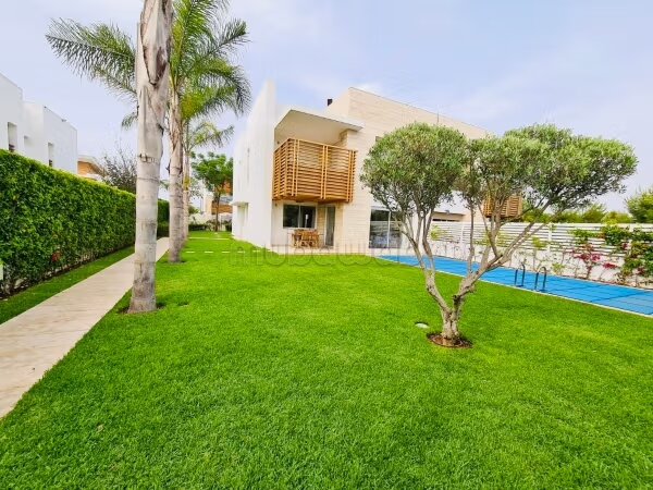 فيلا 640 متر مربع للإيجار في الدار البيضاء (بوسكورة) — Photo 38