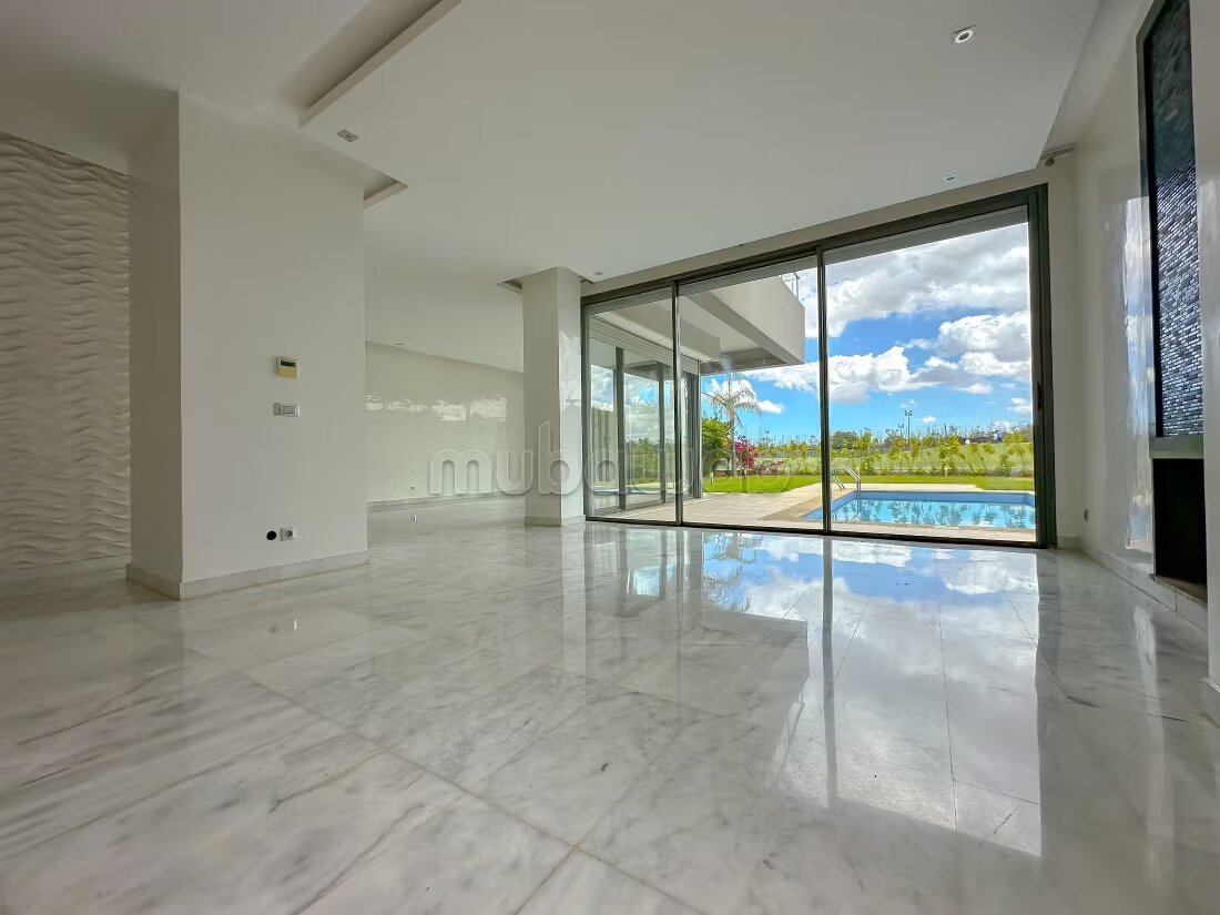 300 m² Villa for Rent in Casablanca - Prestigia Bouskoura — Photo 7