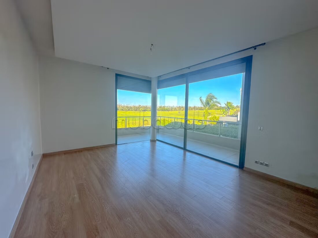 300 m² Villa for Rent in Casablanca - Prestigia Bouskoura — Photo 11