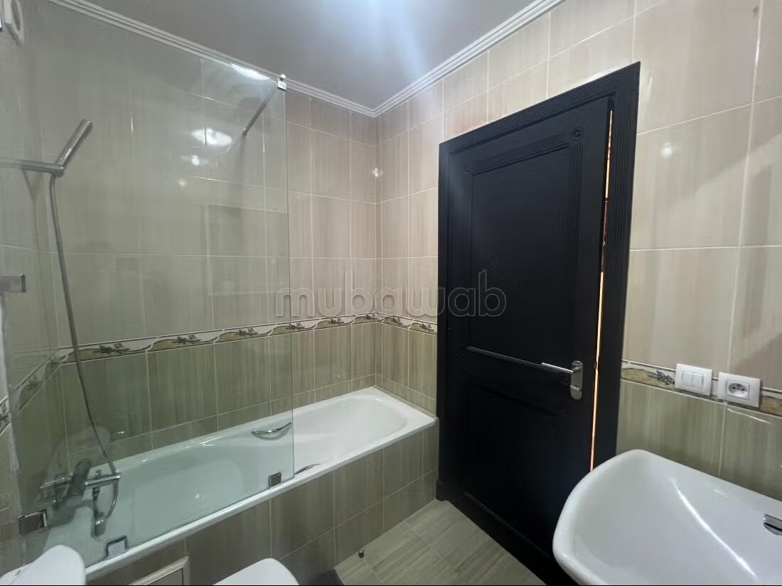 Apartment 110 m² for rent in Tangier — Photo 35