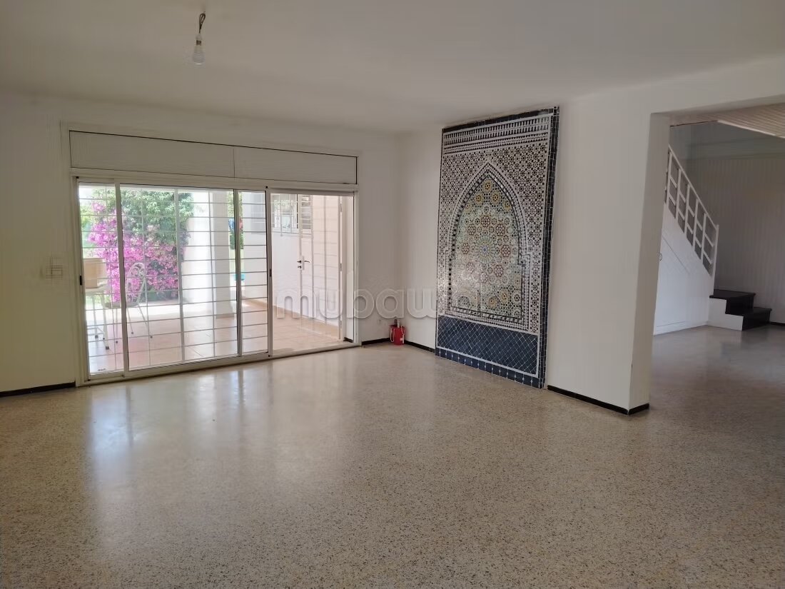 Villa 1300 m² for Rent in Rabat - Souissi — Photo 23