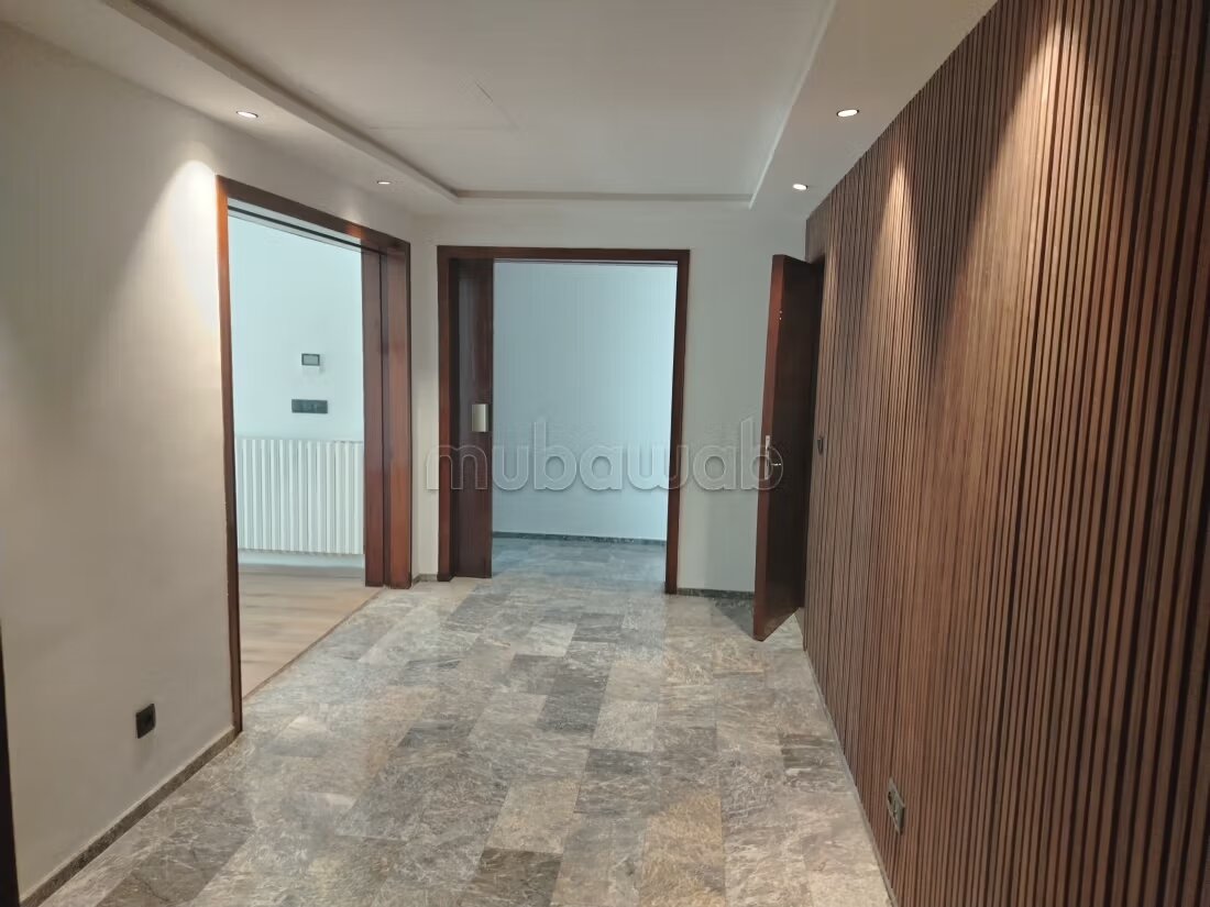 شقة 165 متر مربع للإيجار في أفييشن، الرباط — Photo 10