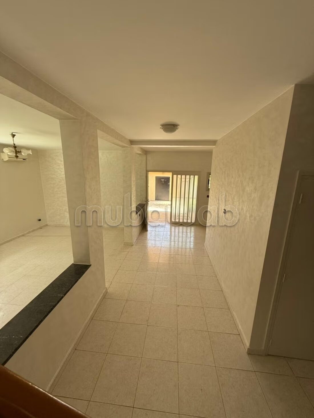 Villa 1000 m² à louer à Rabat (OLM Souissi) — Photo 24