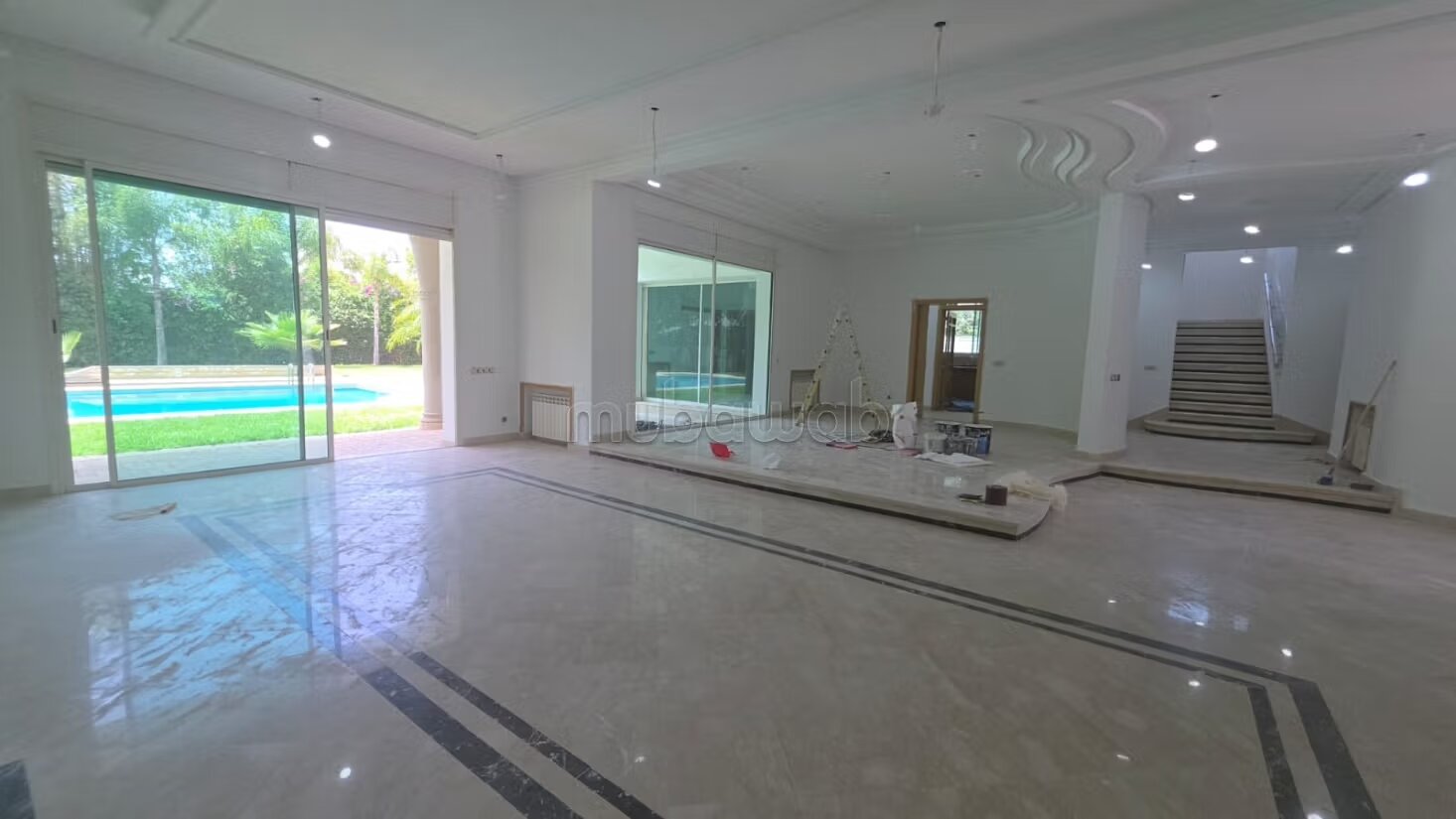 Villa 650 m² à louer à Rabat — Photo 8