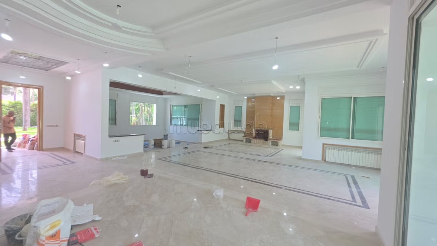 Villa 650 m² à louer à Rabat — Photo 10