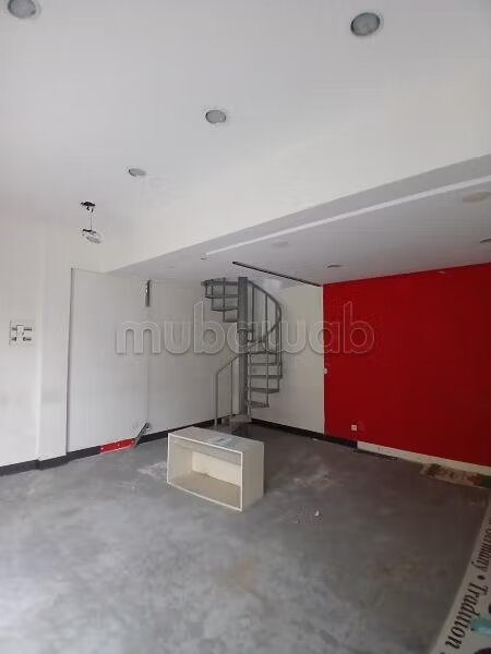 Office 80 m² for rent in الدّار البيضاء — Photo 14