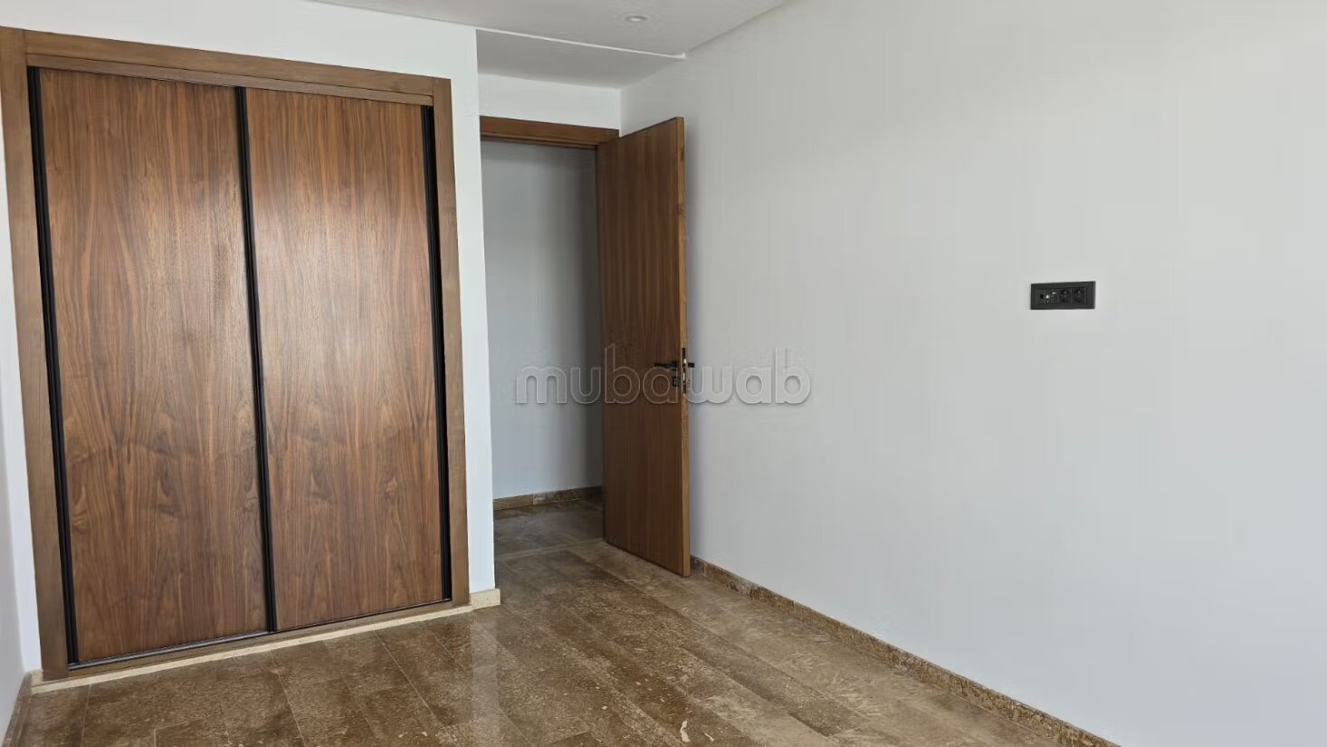 شقة 167 متر مربع للإيجار في الدار البيضاء — Photo 43
