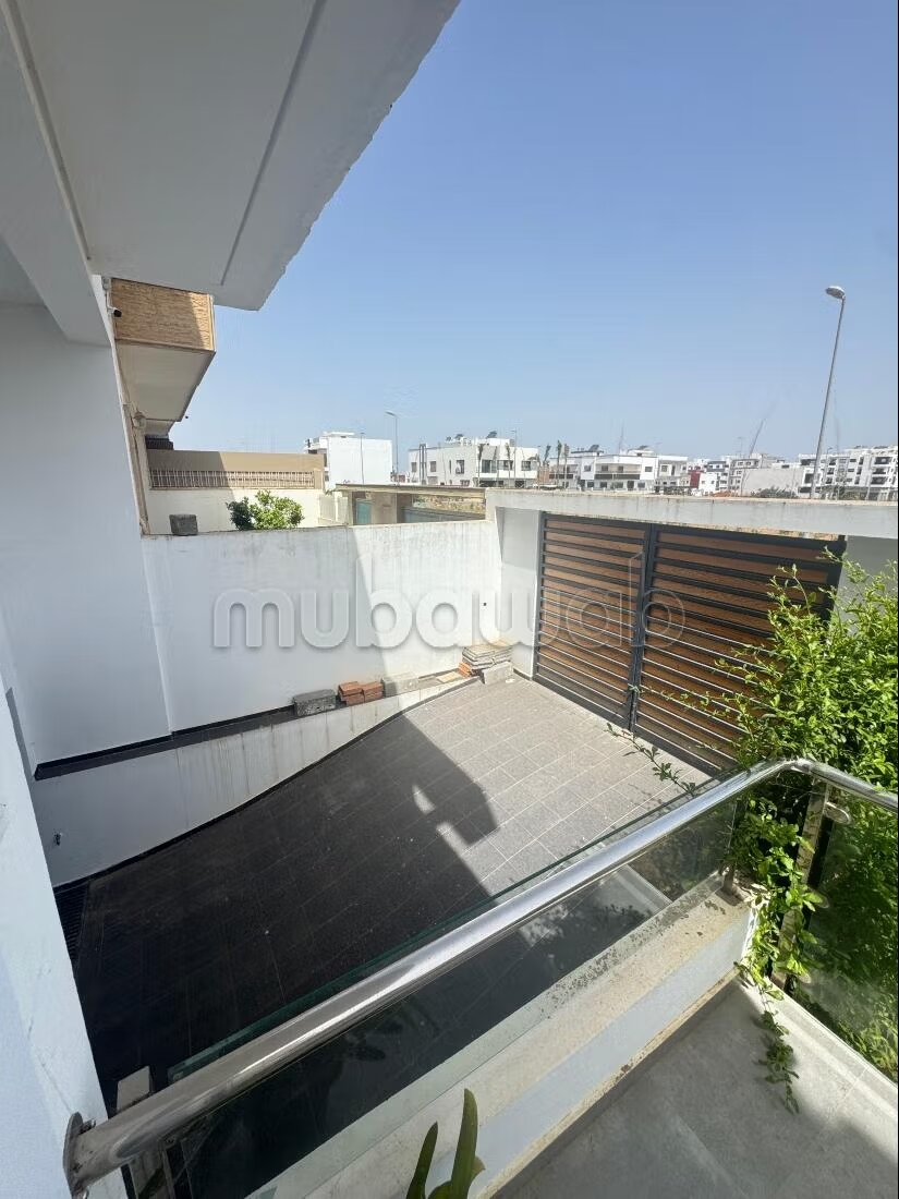 فيلا 368 م² للإيجار في الرباط — Photo 27