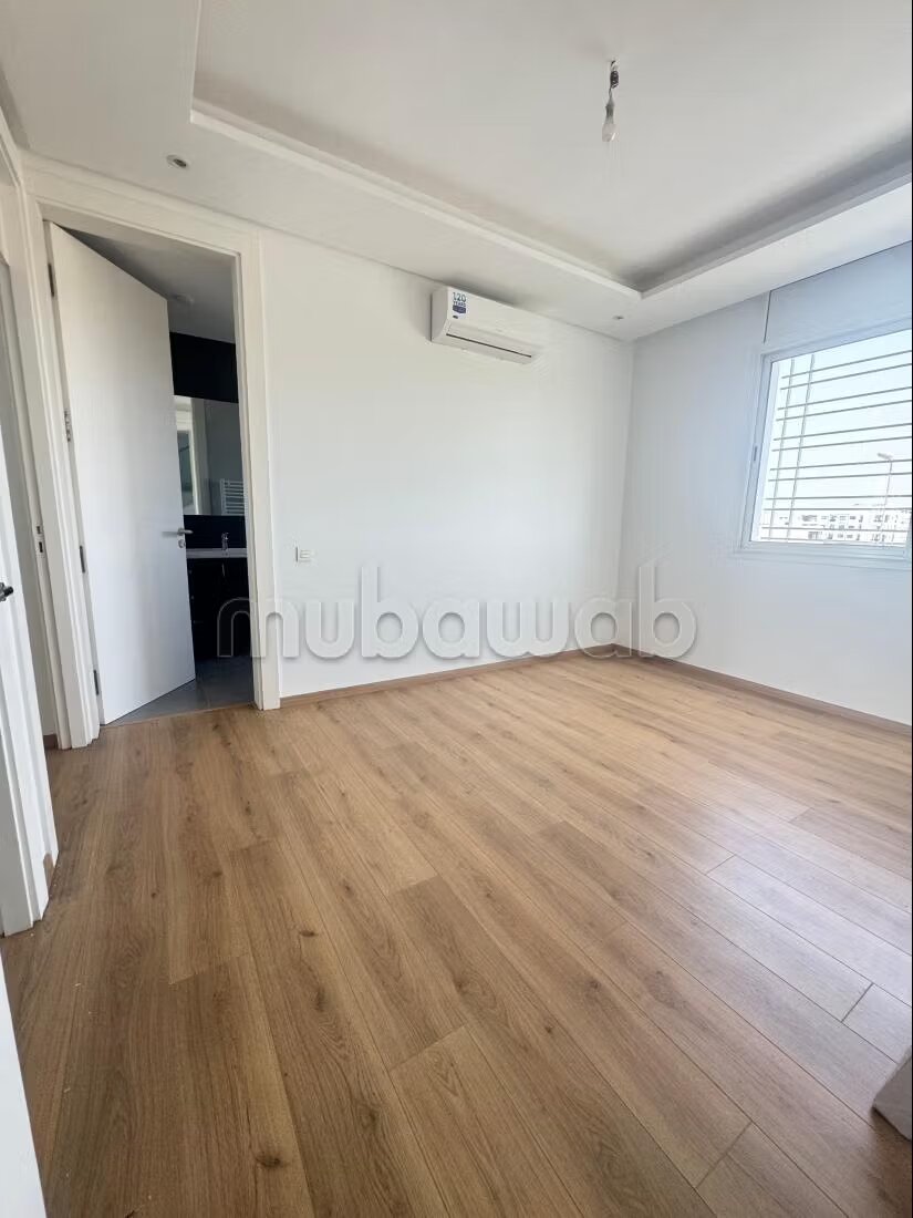 فيلا 368 م² للإيجار في الرباط — Photo 14